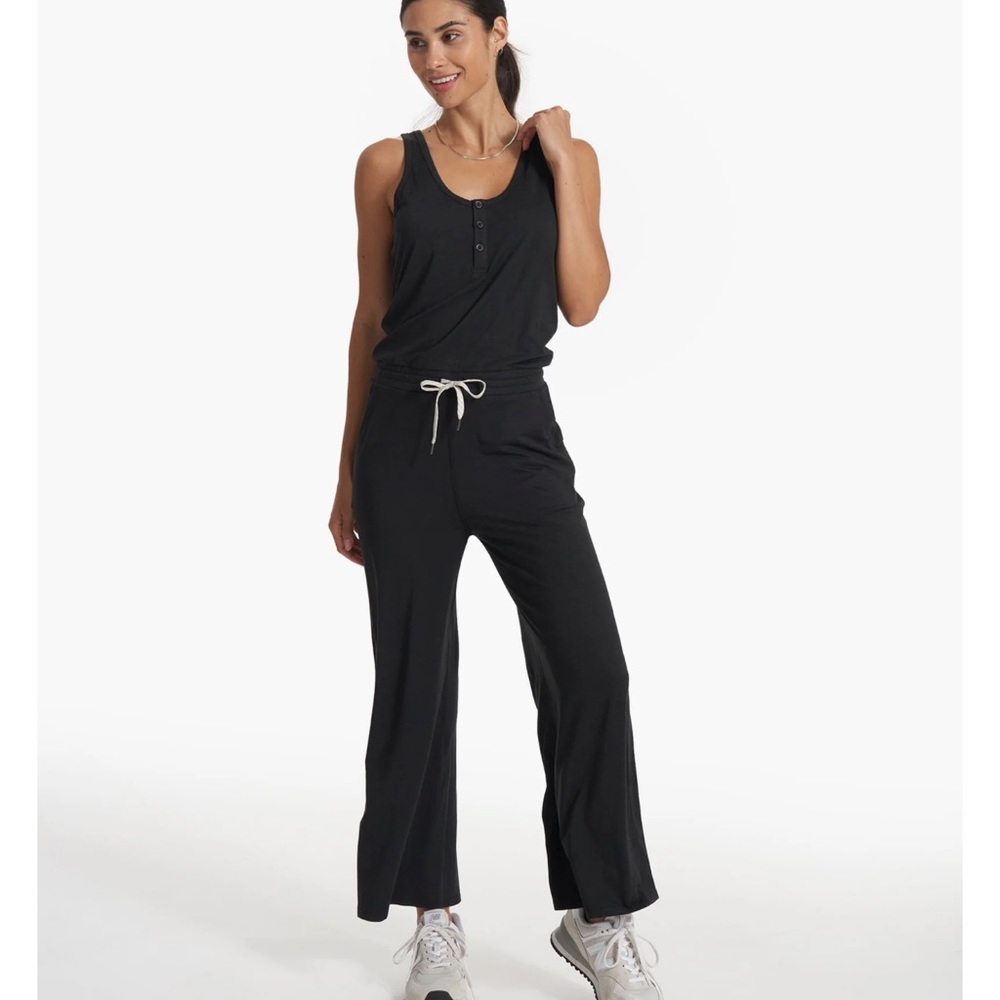 Nwot vuori falls jumpsuit